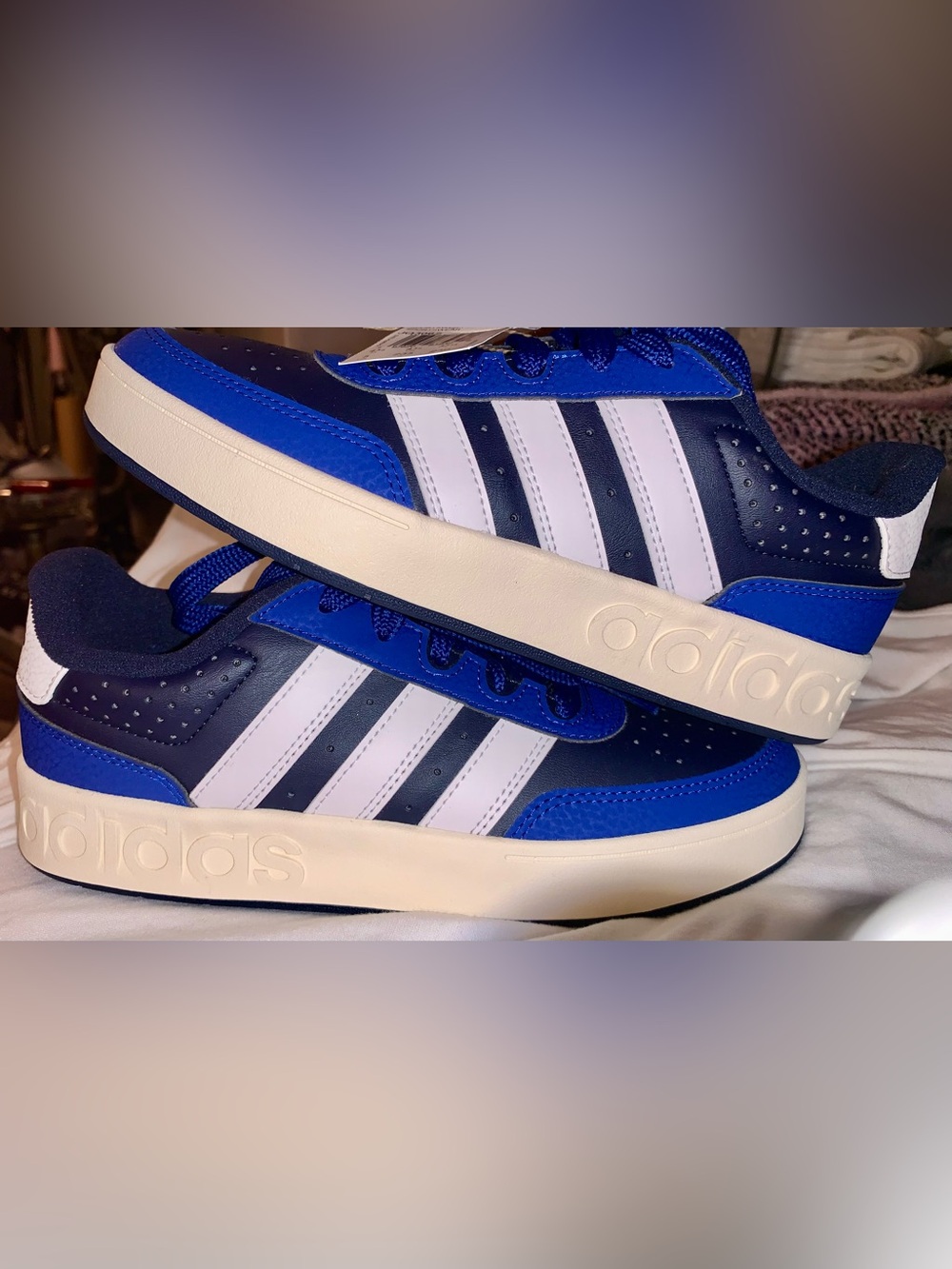 NWT☄️ADIDAS BREAKBASE J Trainers in Navy Blue Size5(youth/kids)/size 7women